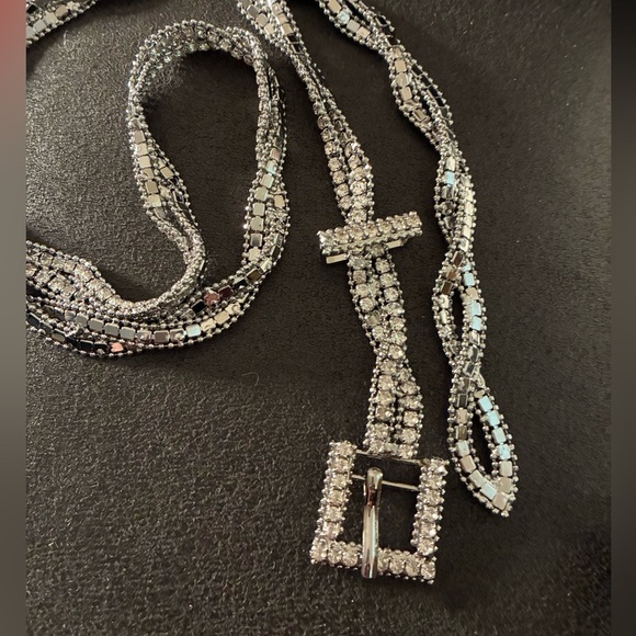 NWOT. Zara Silver Jewel Loop Belt with Bejeweled Buckle. Size 30.